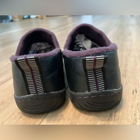 JBU women’s black with purple details, soft purple lining Slip-On Shoes! Size 7 - Picture 5 of 8